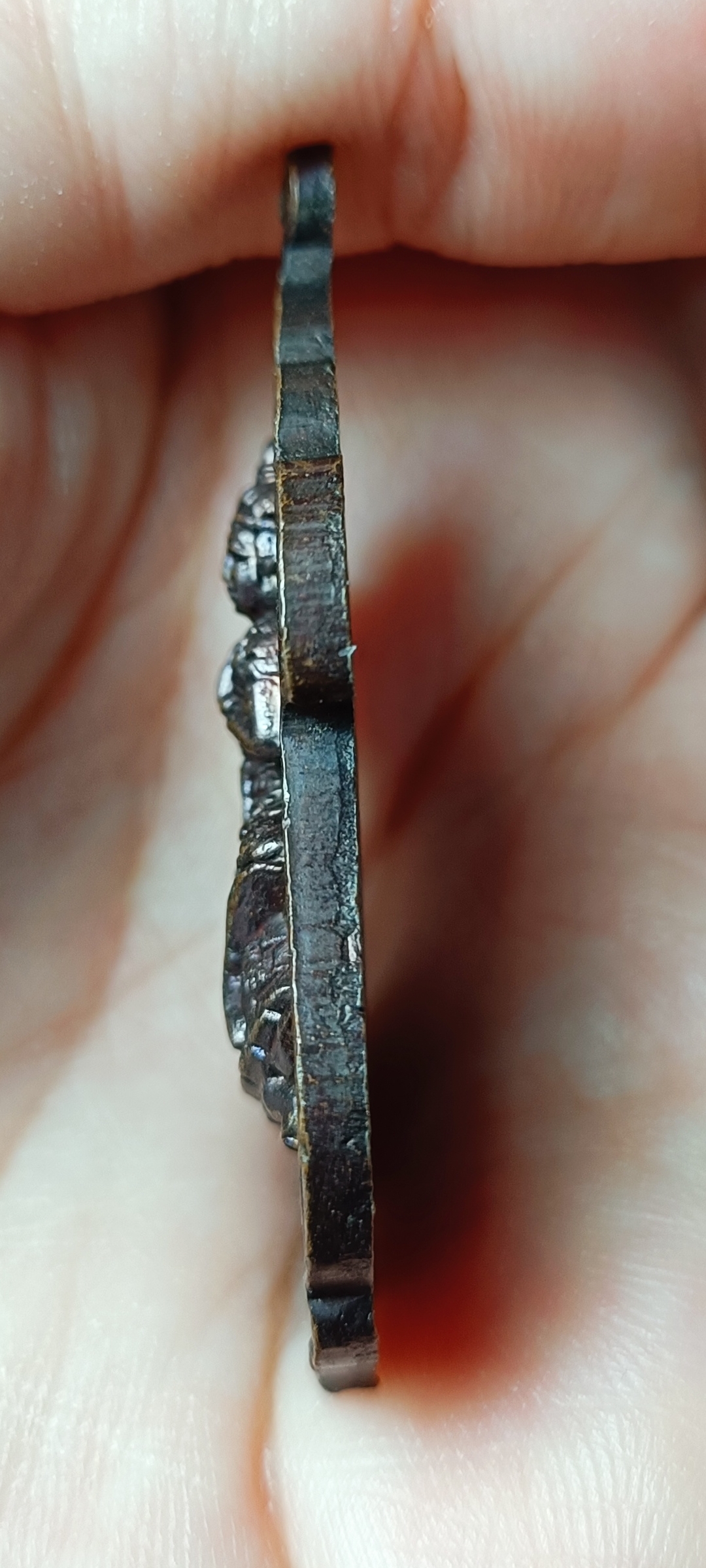 เหรียญเทวดาขี่เต่า หลวงพ่อสาคร มนุญโญ วัดหนองกรับ อ.บ้านค่าย จ.ระยอง ปี พ.ศ.๒๕๔๓