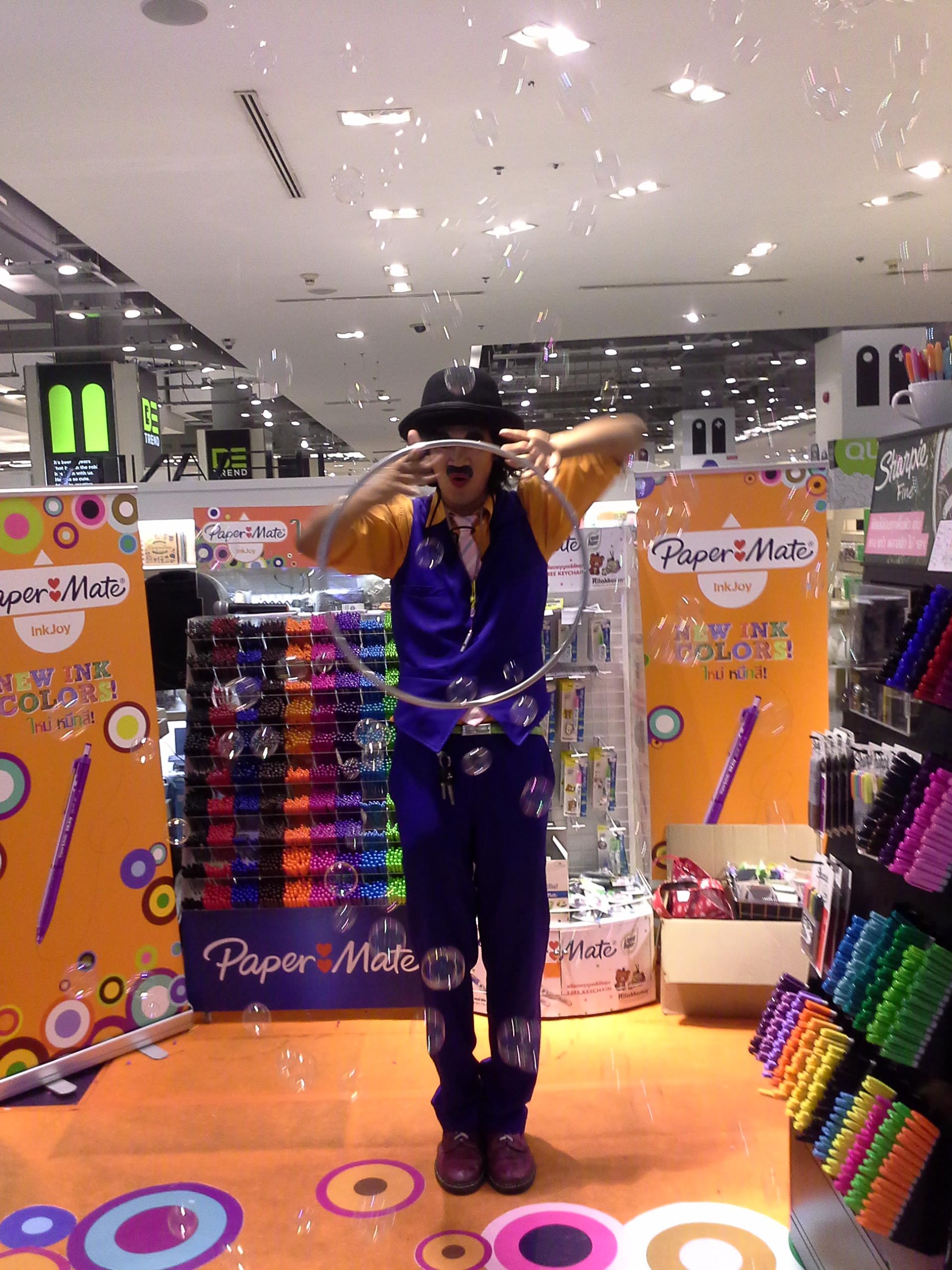 จักกลิ้ง Juggling Show