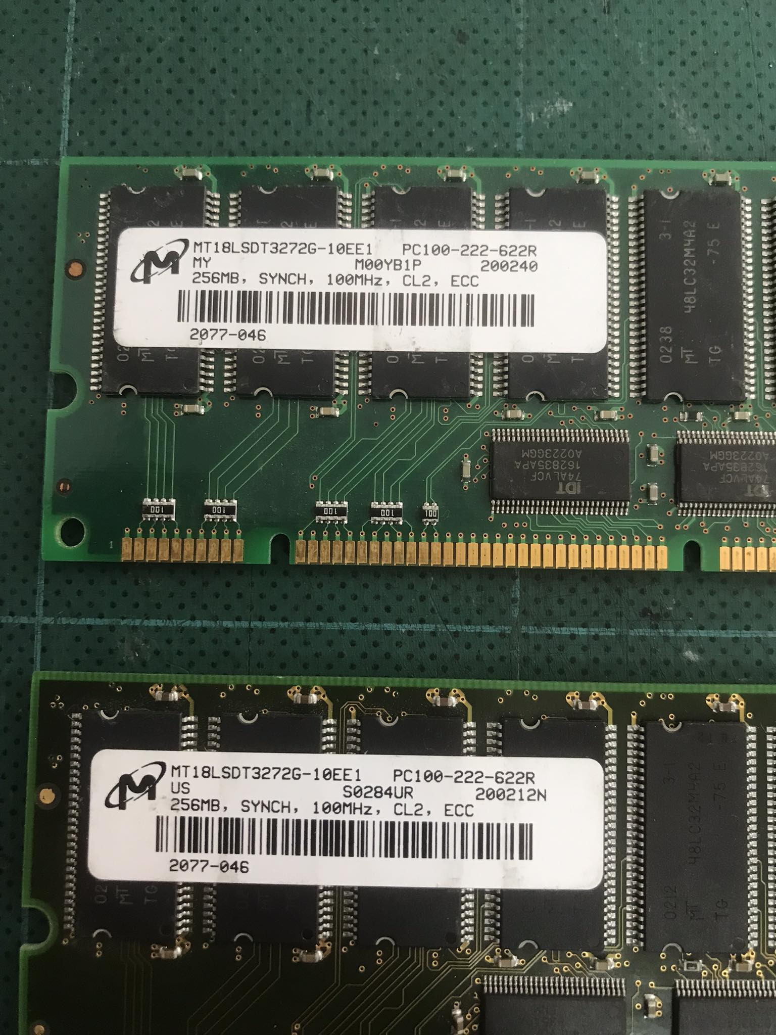 Micron Memory 256MB PC100-222-622R SYNCH, 100MHz, CL2, ECC / MT18LSDT3272G-10EE1 // (USED) สินค้ารับประกัน โดย บริษัท อะไหล่เซิร์ฟเวอร์ จำกัด