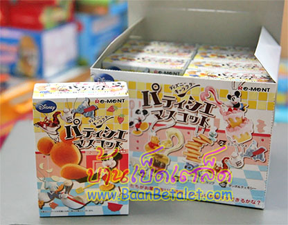 ReMent อาหารจิ๋ว พวงกุญแจรวมขนมดีสนีย์ 6 แบบ (Disney Pastry Mascot)