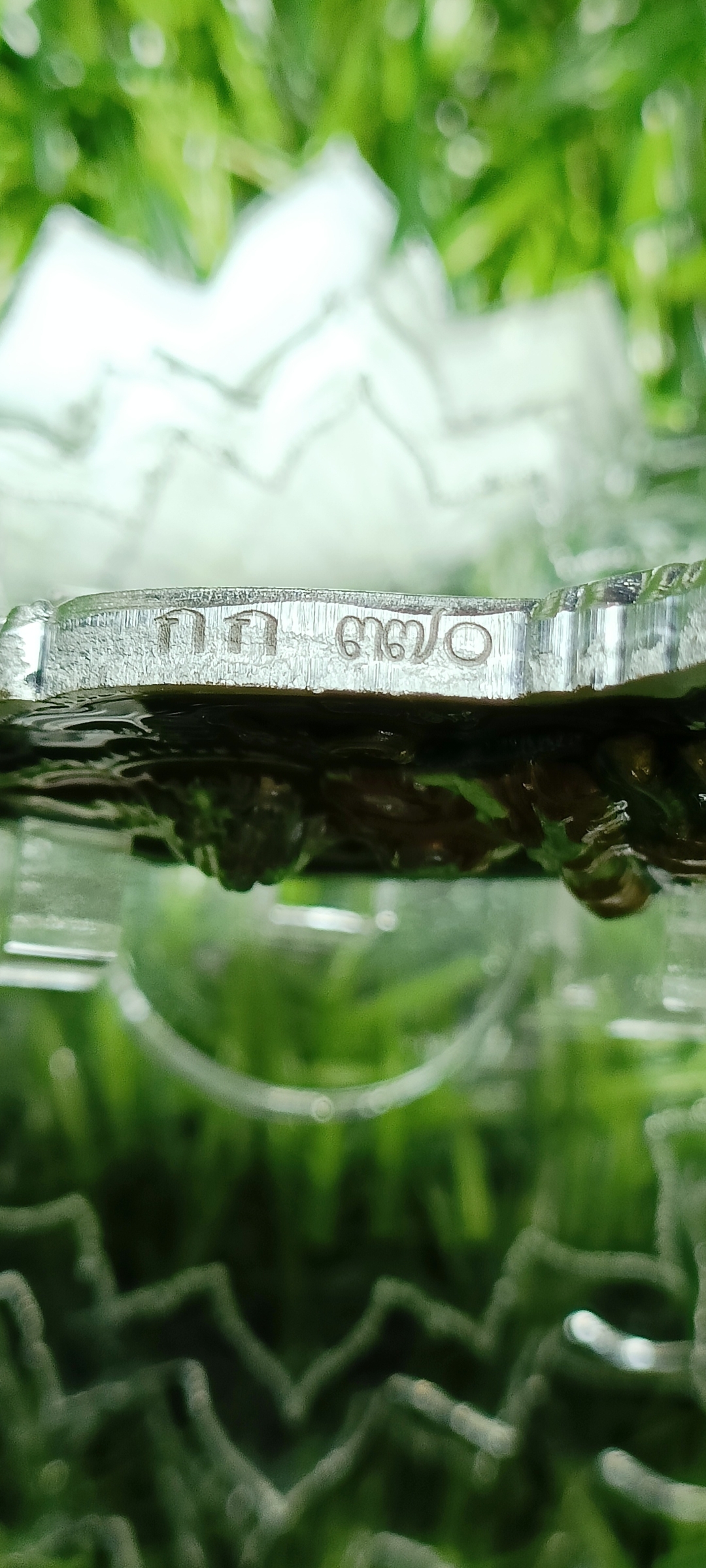 เหรียญท้าวเวสสุวรรณ บารมี เศรษฐี หลวงปู่เสียน โสปาโก วัดชัยมงคล จ.ศรีษะเกษ ปี 2565 แยกจากชุดกรรมการ เนื้อปีกเครื่องบินลงยา