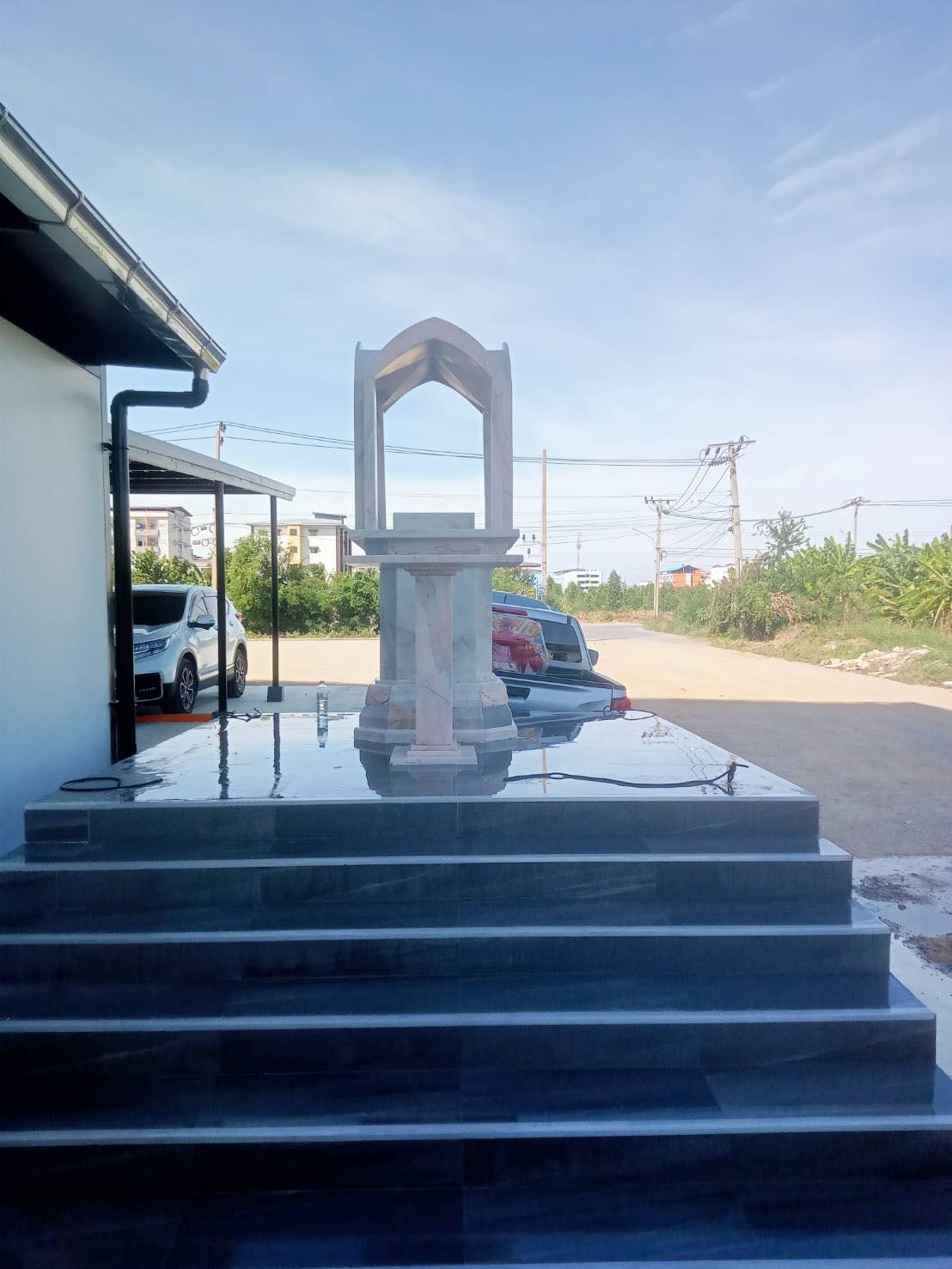 ศาลพระพรหมโมเดิร์นหินอ่อน 80