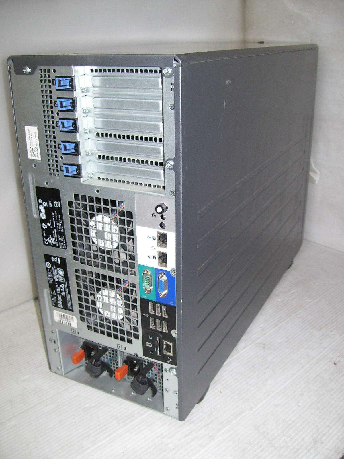 Dell PowerEdge T610 / Dell T610 / CPU Xeon L5638 / Ram 24GB ECC DDR3 / HDD 300GB 15K SAS 3.5"x 3 / Dell Perc H700 / Power Supply 570W x 2 (Used) // สินค้ารับประกัน โดย บริษัท อะไหล่เซิร์ฟเวอร์ จำกัด