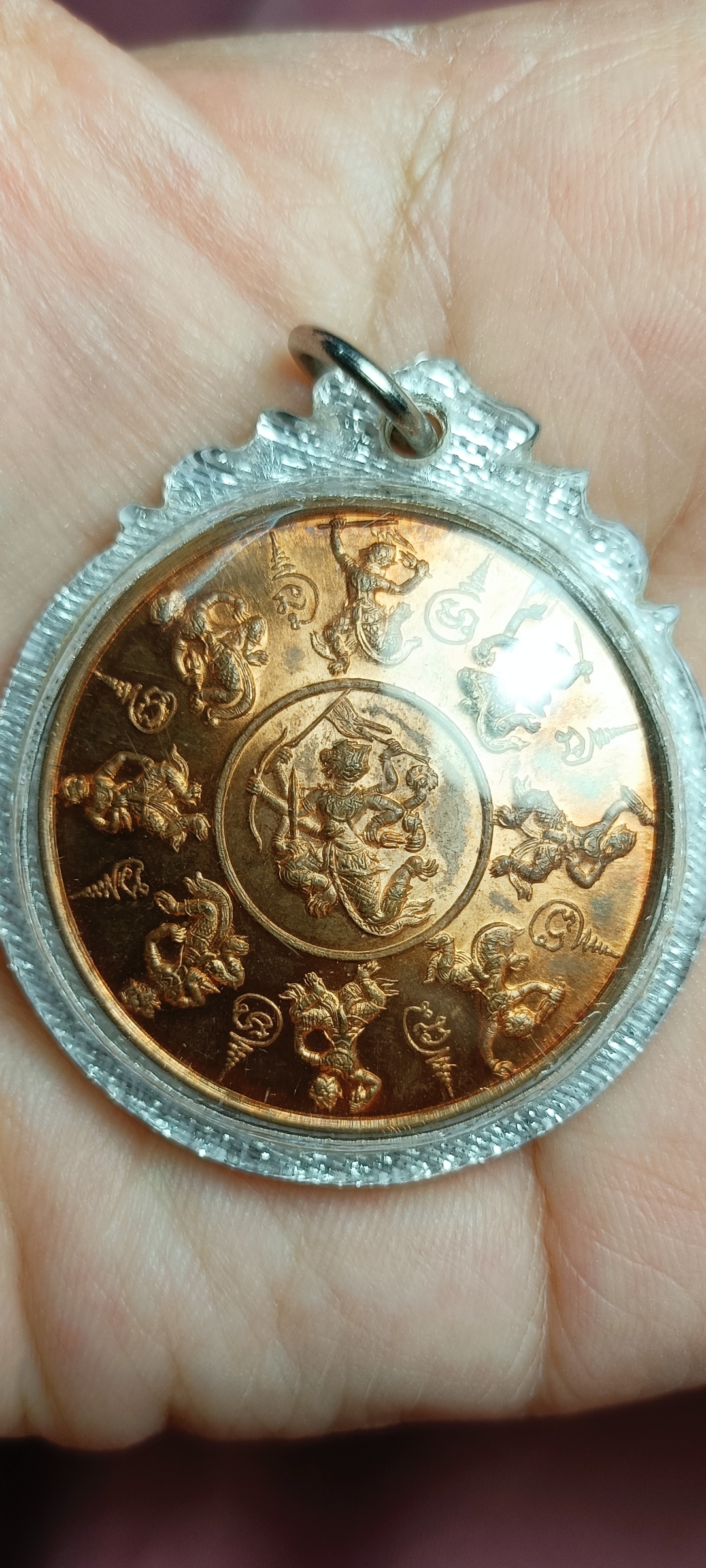 เหรียญ 9 หนุมานแผลงฤทธิ์ รุ่นบูรณะหลักเมืองนครศรีฯ ปี47 รุ่นประสบการณ์