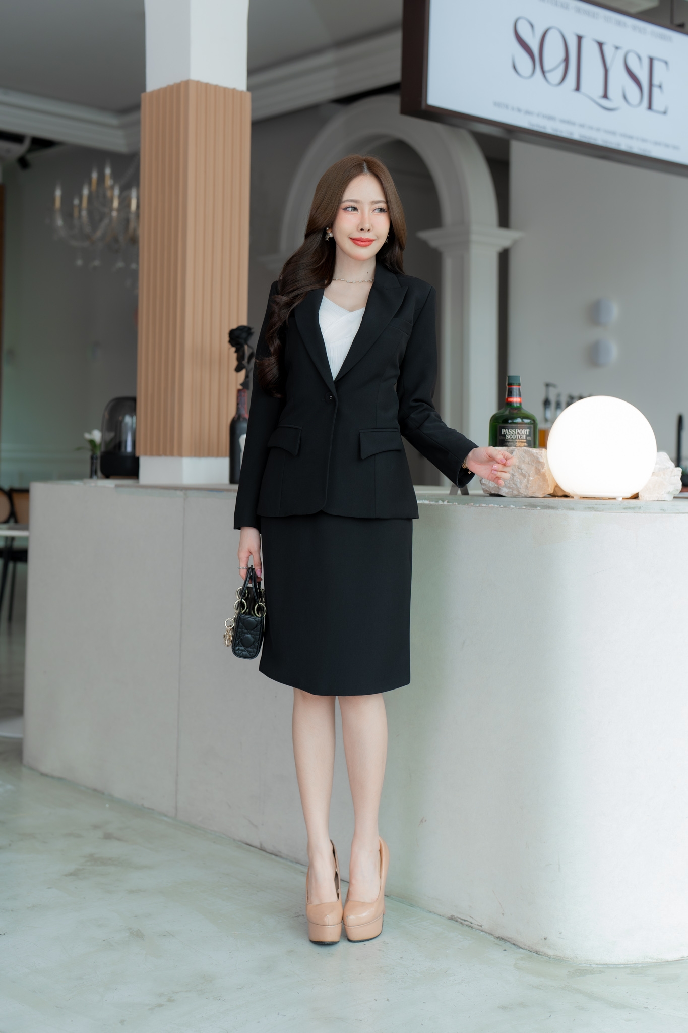 เสื้อสูทผู้หญิงเข้ารูป No.2426 ใส่คู่กับกระโปรง No.2426-1 (S-6XL)
