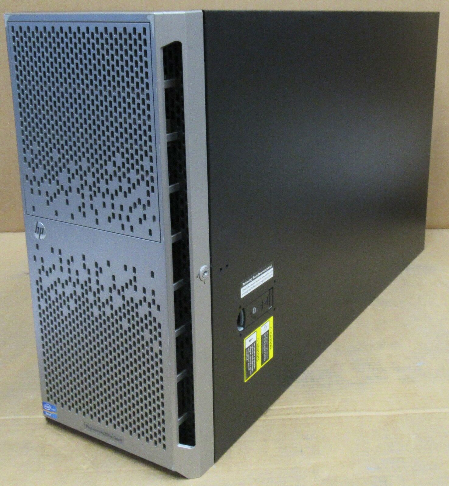 HP ProLiant ML350p G8 Server / CPU E5-2620 V2 2.10GHz / Ram 64GB PC3L-12800R / HDD 600GB 10K SAS 2.5" x3 / Power Supply 460W x2 / Card Smar Array P420i (Used) // สินค้ารับประกัน โดย บริษัท อะไหล่เซิร์ฟเวอร์ จำกัด