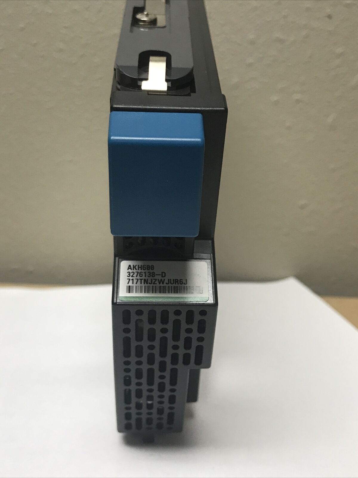 Hitachi HDD 600GB SAS 15000RPM For AMS2500 AMS2300 AMS2100 Hard Drive 3.5" // AKH600 / 3276138-D / 0B24532 / HUS156060VLS600 (Used) // สินค้ารับประกัน โดย บริษัท อะไหล่เซิร์ฟเวอร์ จำกัด