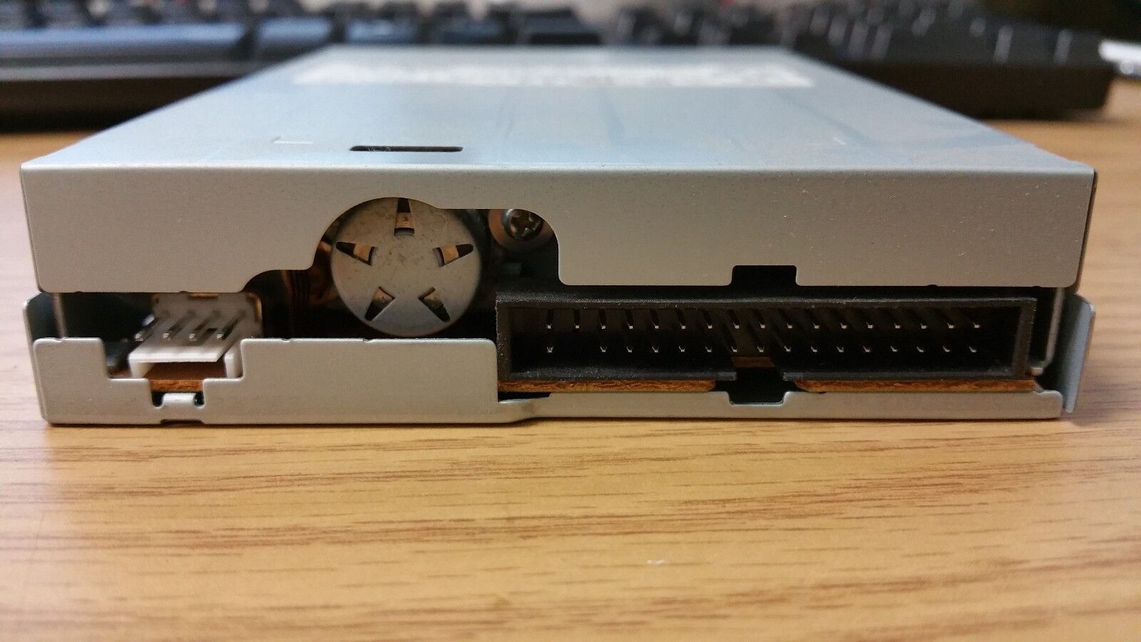 Sony MPF920 Dell Refurbished Floppy Drive - Black Bezel // 0HX852 (Used) // สินค้ารับประกัน โดย บริษัท อะไหล่เซิร์ฟเวอร์ จำกัด