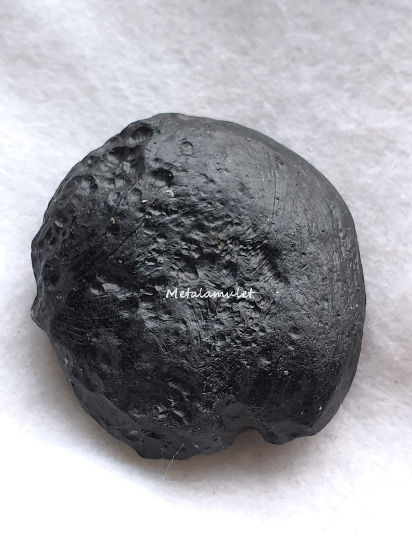 สะเก็ดดาว Tektite จำนวน 2ชิ้น ราคา 750บาท