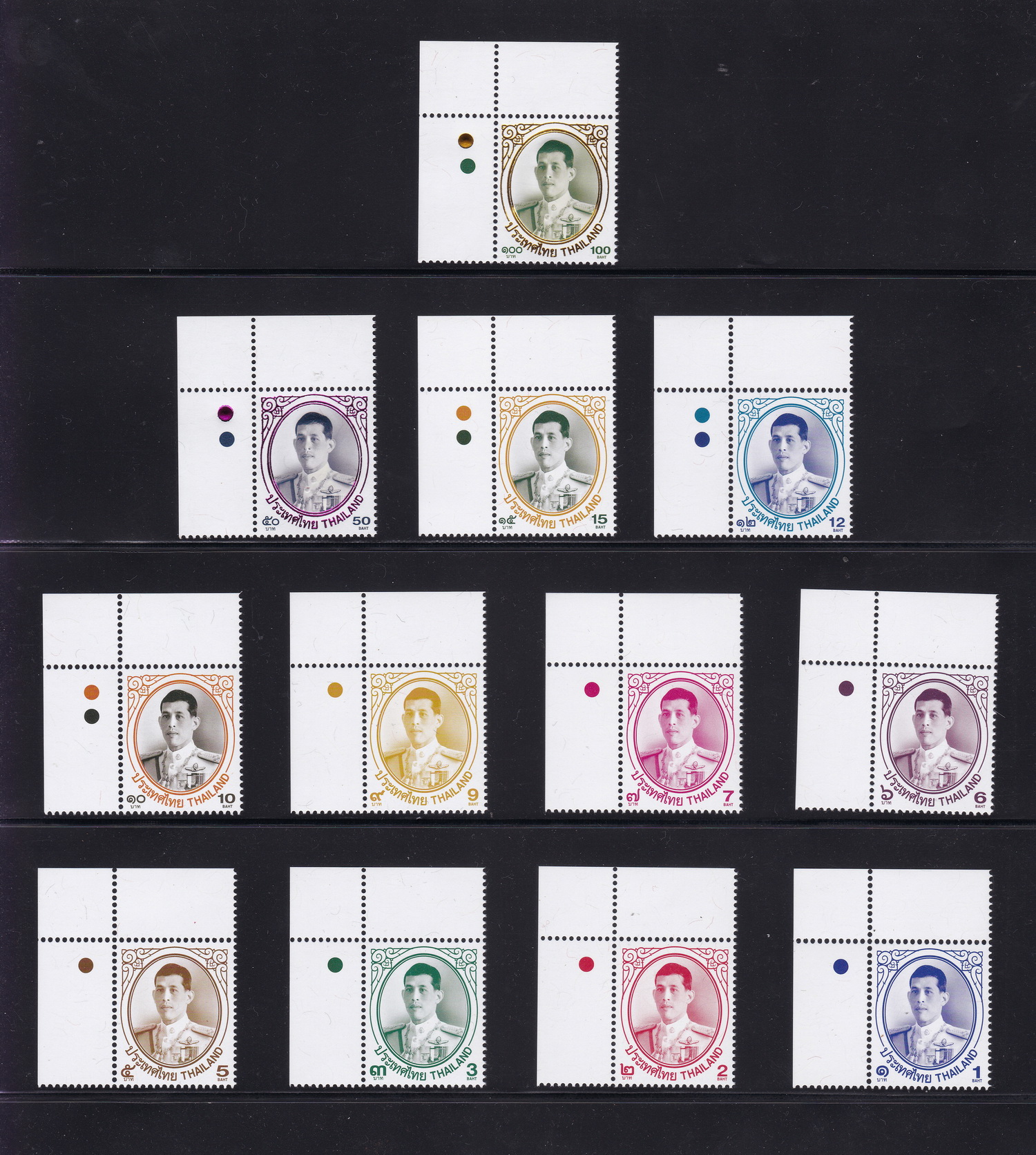บล็อค 1 แสตมป์พระรูป รัชกาลที่ 10 ครบชุด MNH มุมสี
