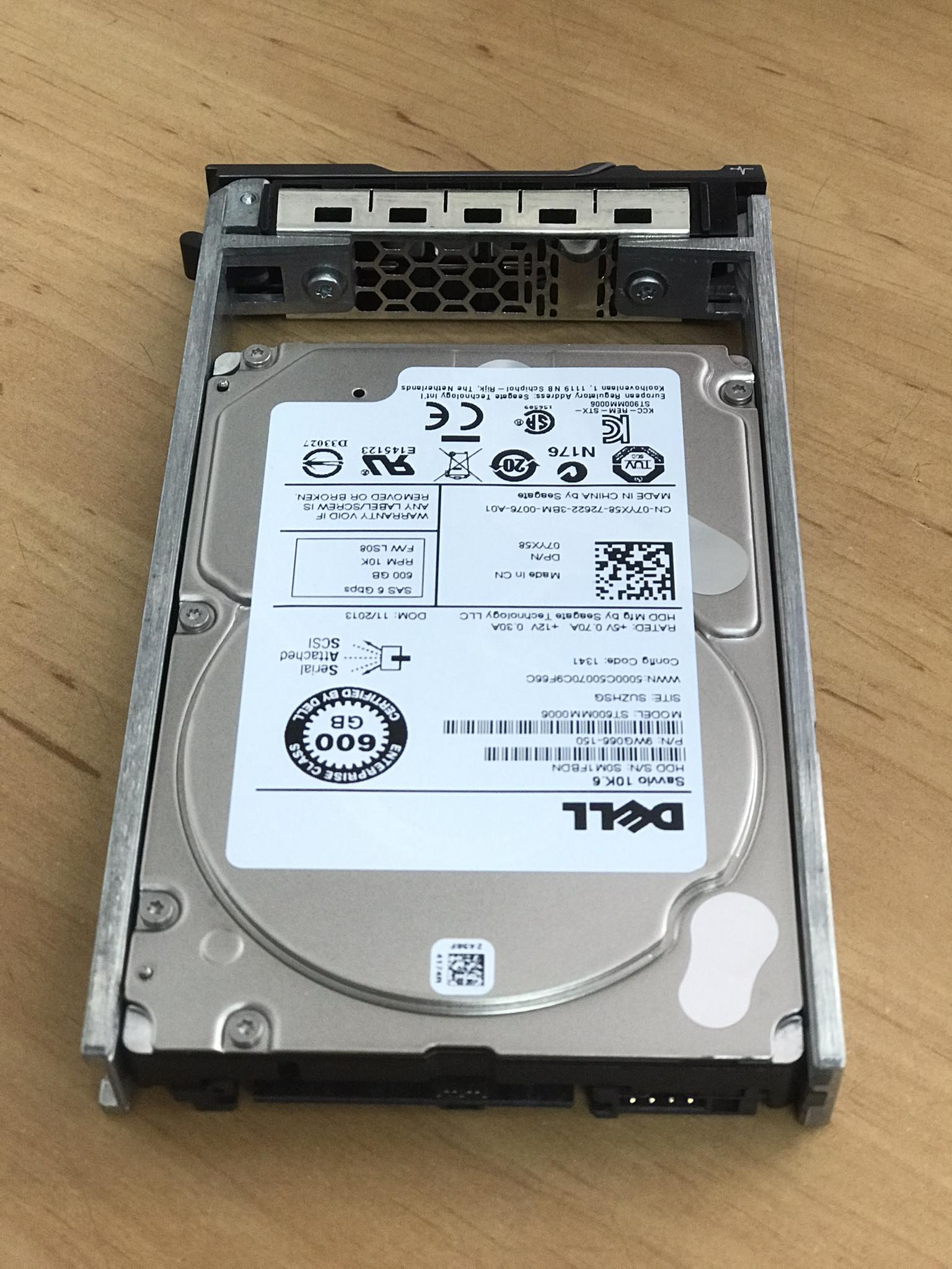 Dell 600GB 10K SAS 6G SFF 2.5'' Dell Harddisk , 07YX58, Model ST600MM0006, 9WG066-150 (Used) // สินค้ารับประกัน โดย บริษัท อะไหล่เซิร์ฟเวอร์ จำกัด