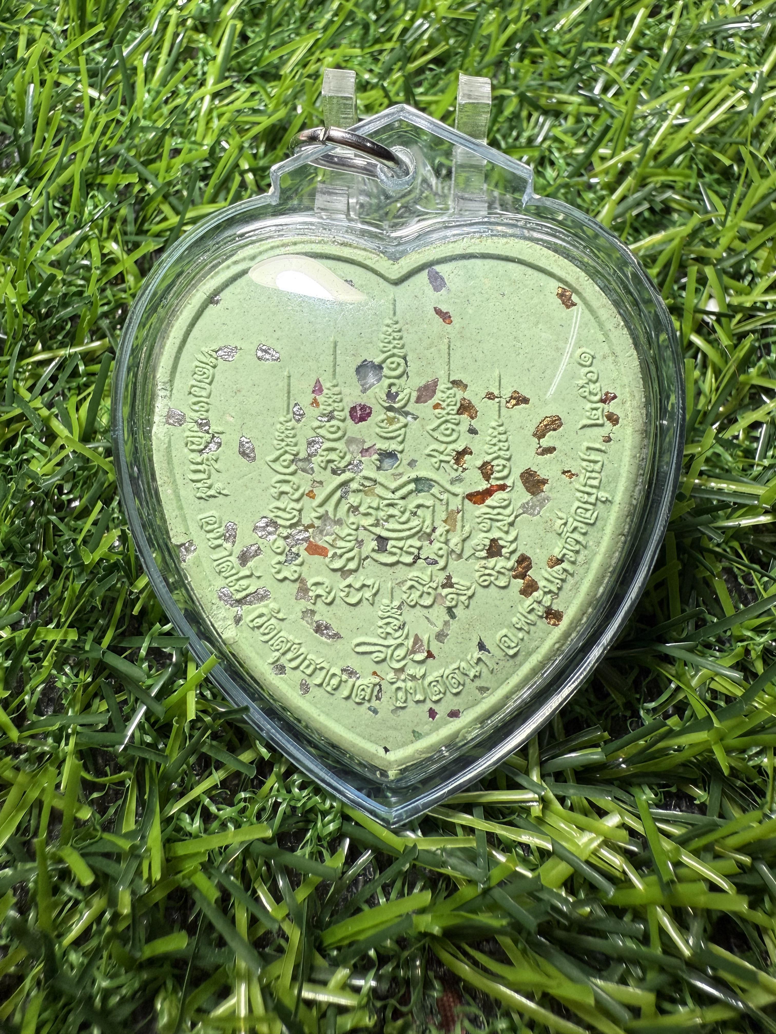 เทพสาริกา รุ่น มหาเสน่ห์ หลวงพ่อรักษ์ วัดสุทธาวาส จ.อยุธยา