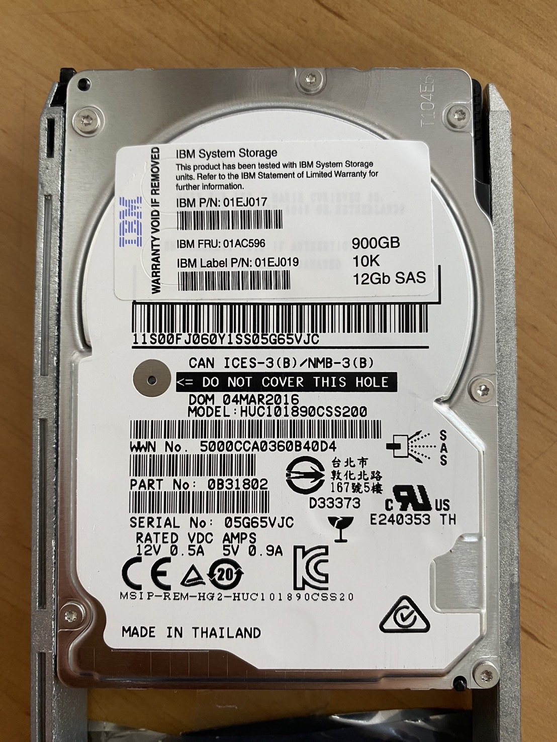 IBM 900GB 10K 12G SAS 2.5" HDD V5000 Gen 2 SFF2078-AC68 Storwize // 01AC596 / 01EJ017 / 01EJ019 / HUC101890CSS200 / 0B31802 (Used) // สินค้ารับประกัน โดย บริษัท อะไหล่เซิร์ฟเวอร์ จำกัด