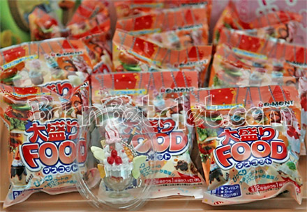 รีเม้นของจิ๋ว พวงกุญแจอาหารจิ๋ว 12+1 แบบ Re-Ment Puchi Pile of Food Mascot