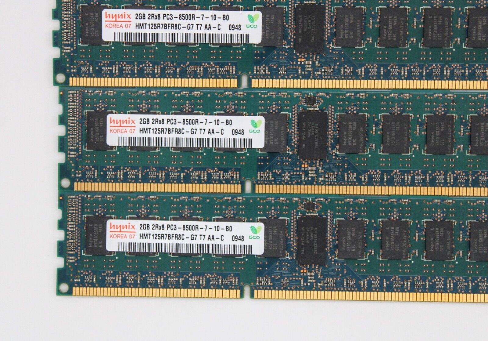 Hynix 2GB 2Rx8 PC3-8500R 1066Mhz DDR3 ECC Server Memory Ram / HMT125R7BFR8C-G7 (Used) // สินค้ารับประกัน โดย บริษัท อะไหล่เซิร์ฟเวอร์ จำกัด