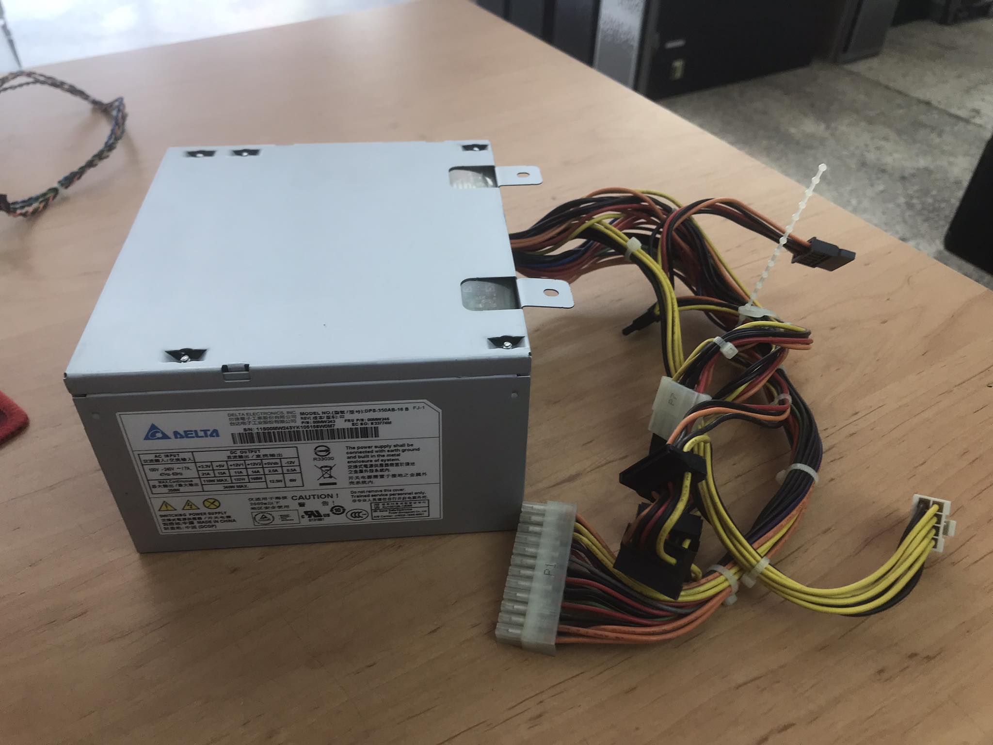 IBM x3100 M5 Power Supply 350W FRU 00MW246 / 00MW24 (Used) // สินค้ารับประกัน โดย บริษัท อะไหล่เซิร์ฟเวอร์ จำกัด