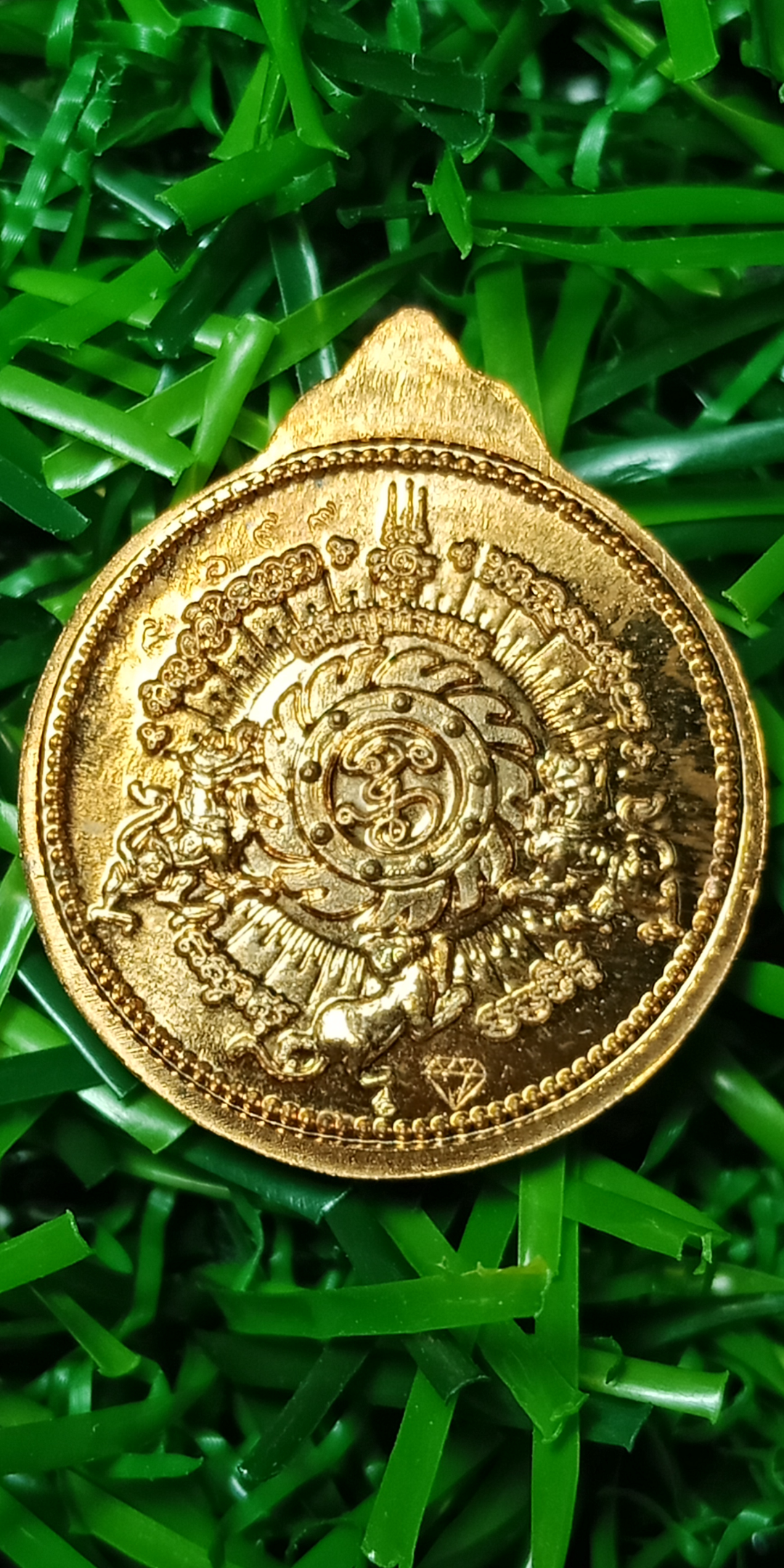 เหรียญจักรเพชร พระพรหมธาดา พิมพ์เม็ดกระดุม ปี56 วัดบรมสถล(วัดดอน ยานนาวา) หมายเลข๙๖๙๙