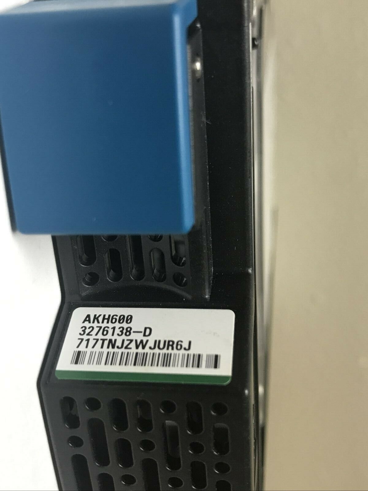 Hitachi HDD 600GB SAS 15000RPM For AMS2500 AMS2300 AMS2100 Hard Drive 3.5" // AKH600 / 3276138-D / 0B24532 / HUS156060VLS600 (Used) // สินค้ารับประกัน โดย บริษัท อะไหล่เซิร์ฟเวอร์ จำกัด