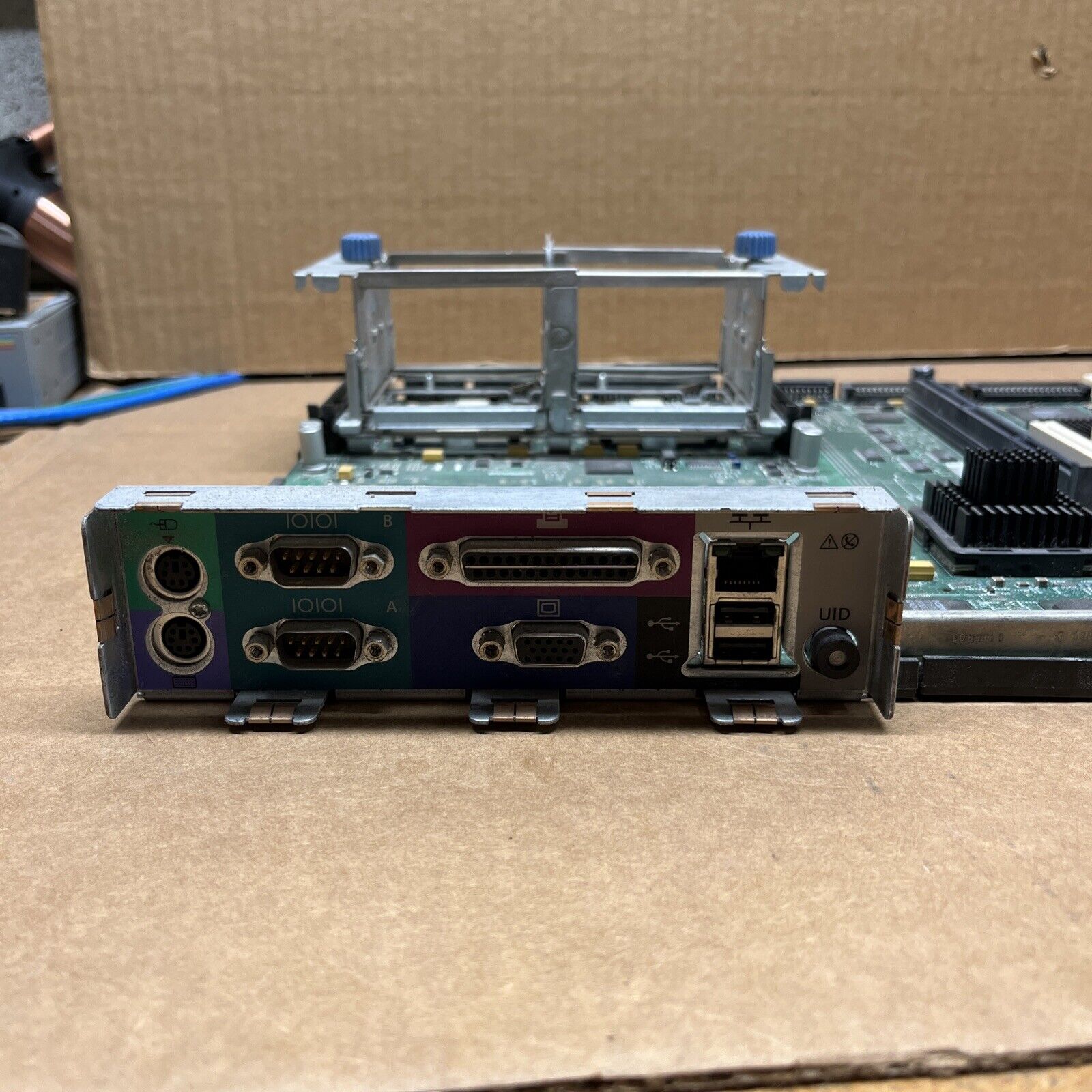 HP Compaq ML530 G2 System Board with CPU Cage 010897-101 DG 01898 / 233959-001 (Used) // สินค้ารับประกัน โดย บริษัท อะไหล่เซิร์ฟเวอร์ จำกัด