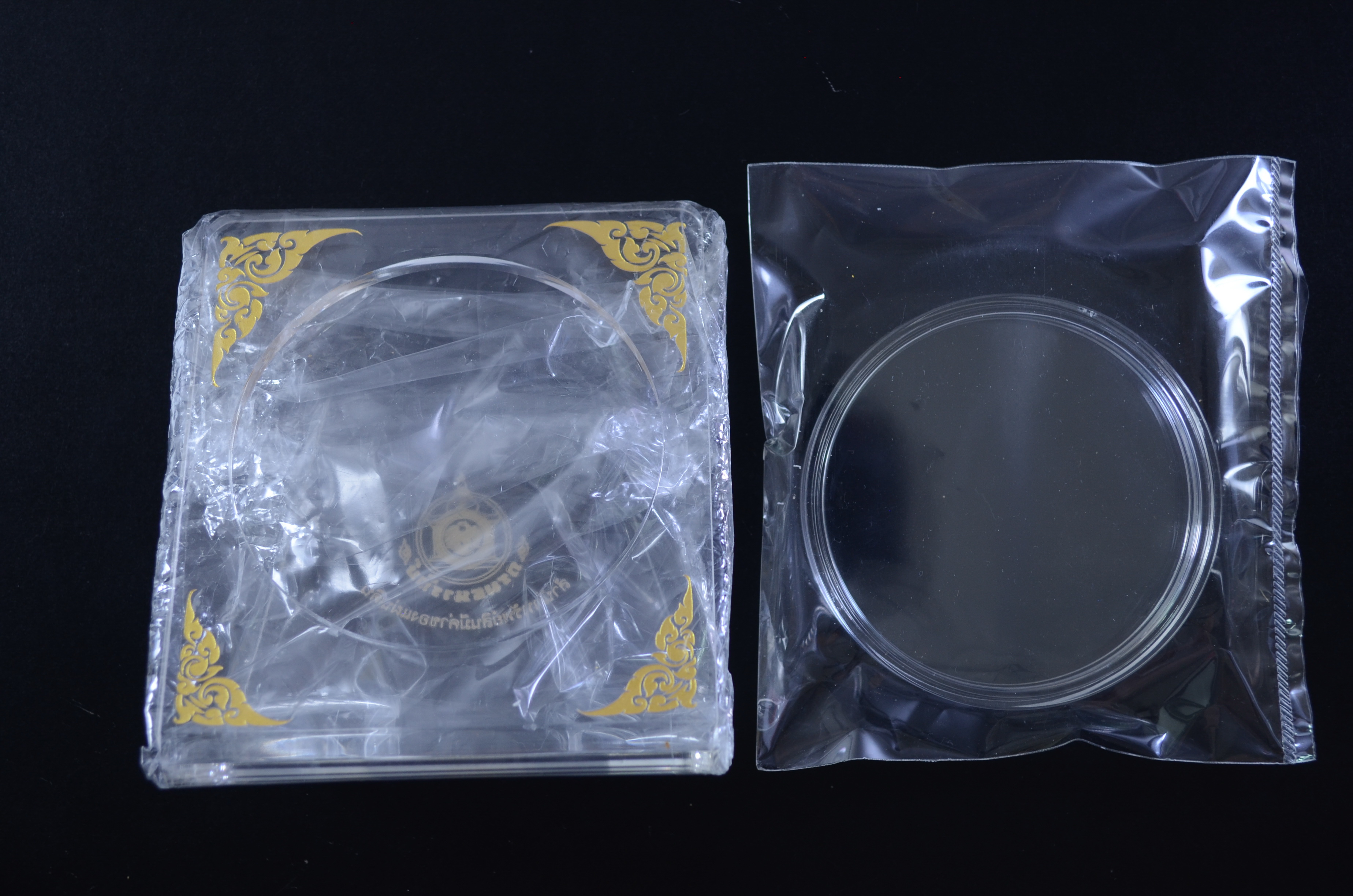 กรอบอะคริลิคใส่เหรียญจังหวัดขนาด 7 ซม. สำหรับตั้งโชว์