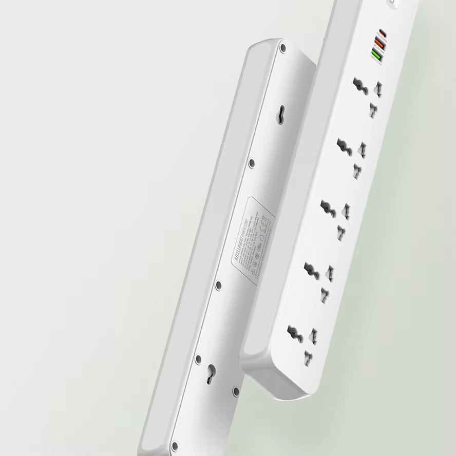 SC5319 UNIVERSAL POWER SOCKET