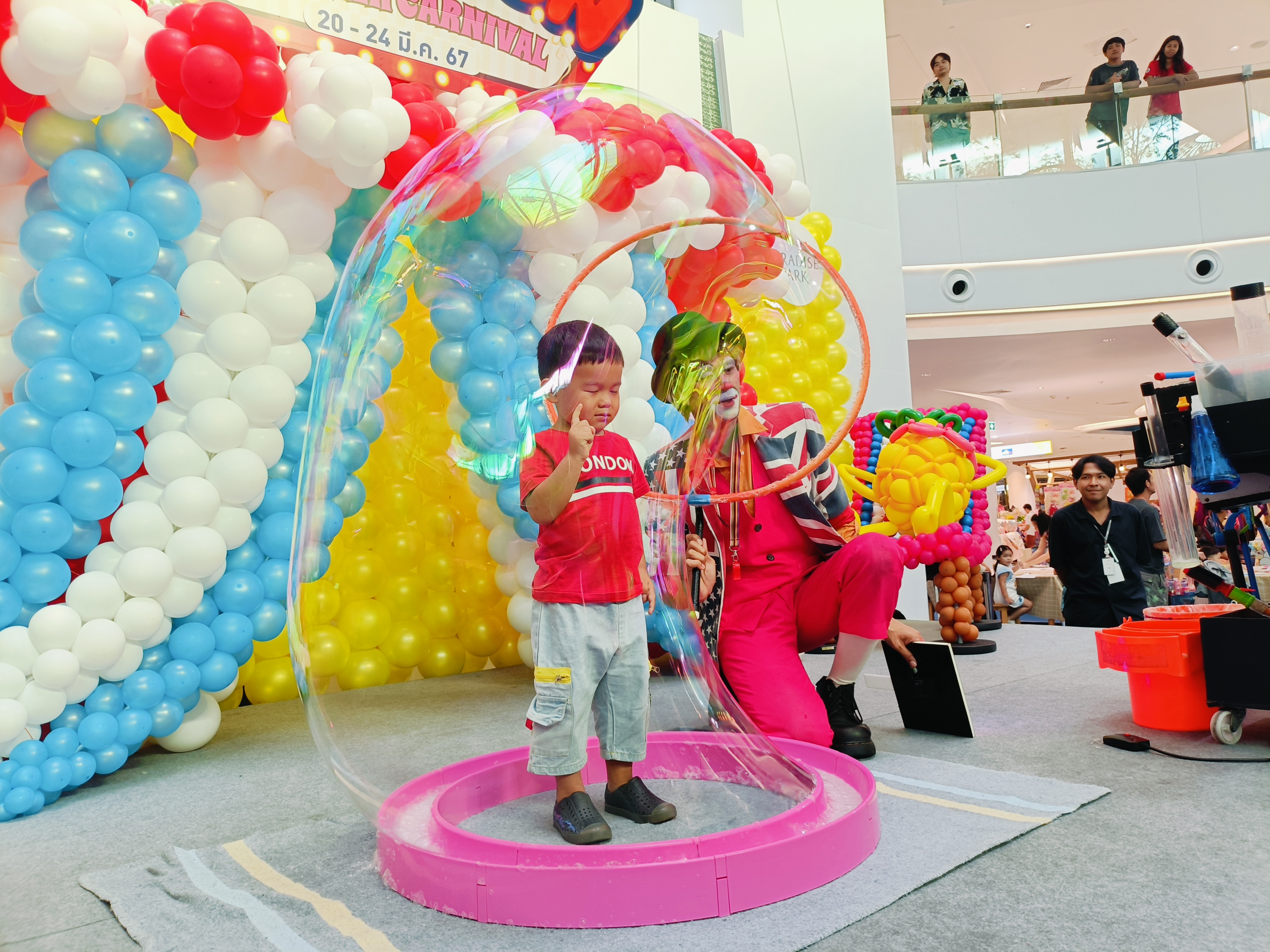 บับเบิลโชว์ Bubbles Show