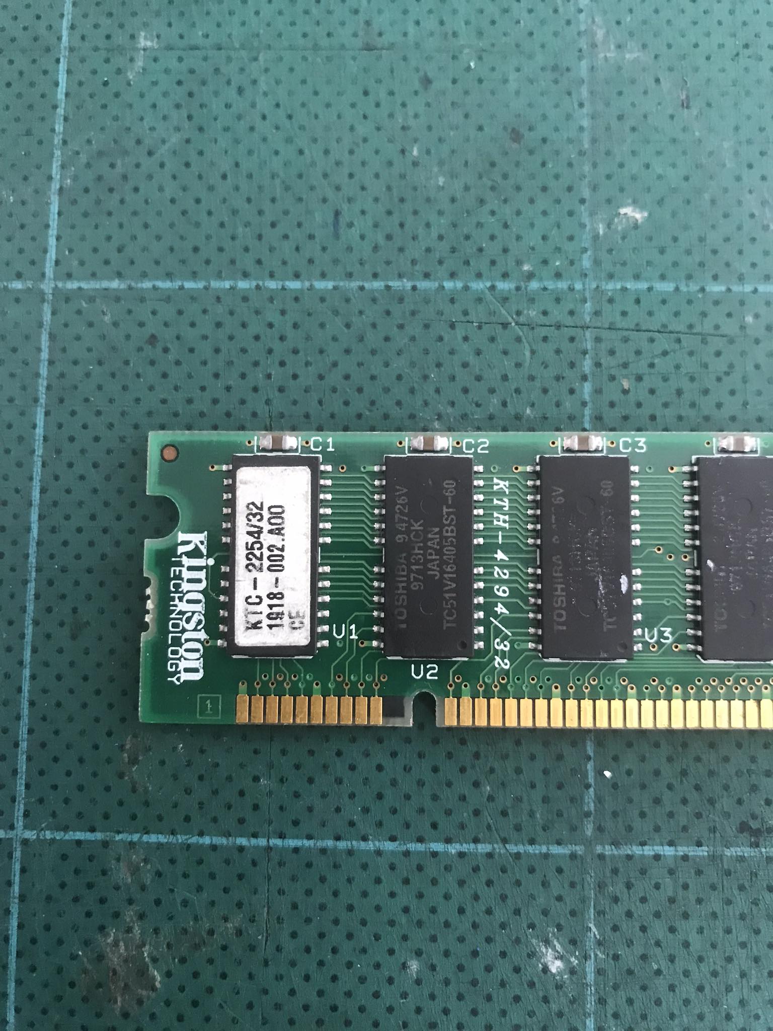 Kingston 32MB Module EDO ECC Unbuffered 60ns 3.3V / KTC-2254/32 // (USED) สินค้ารับประกัน โดย บริษัท อะไหล่เซิร์ฟเวอร์ จำกัด