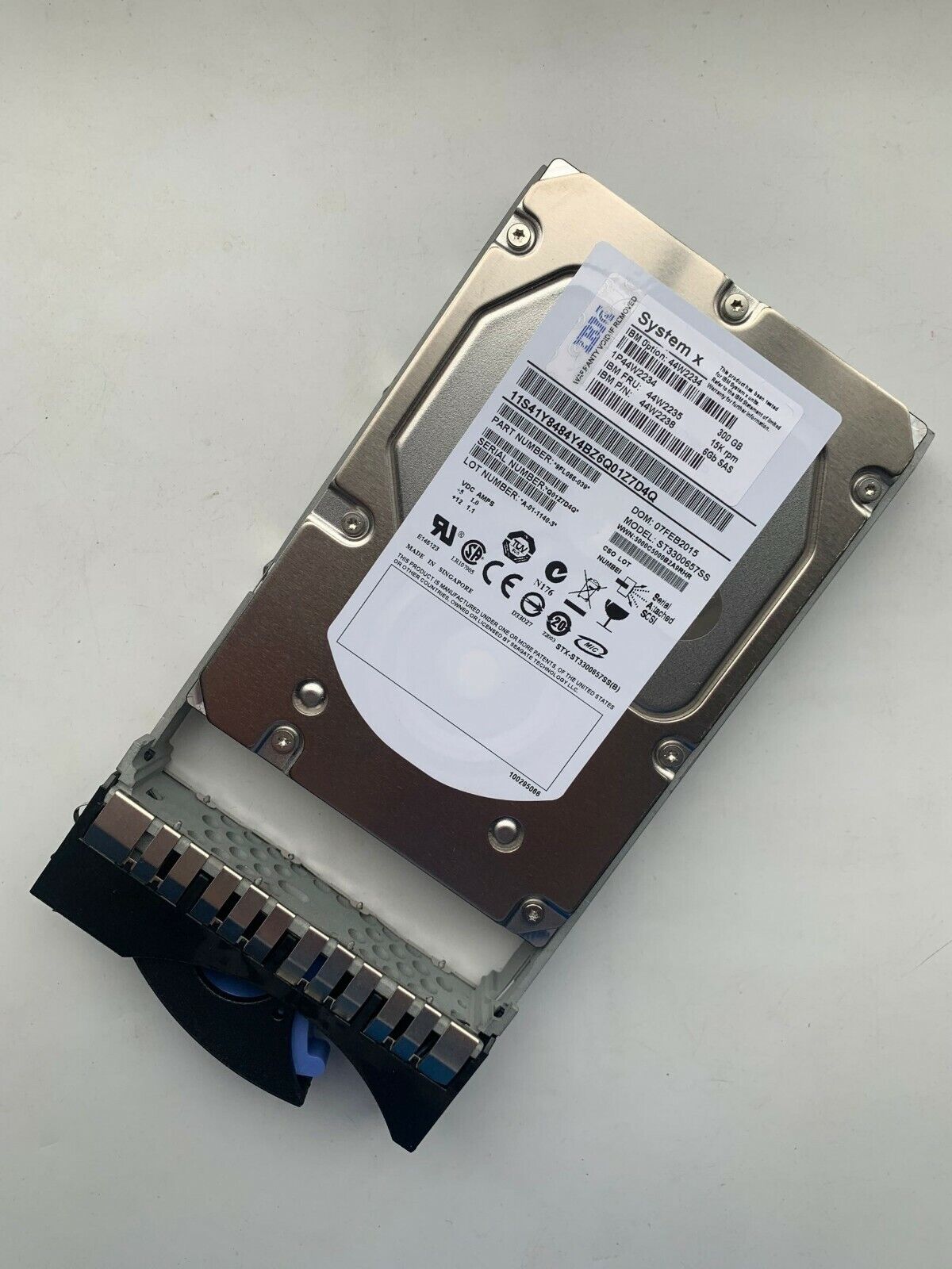 IBM 300GB 15K 6GBPS SAS 3.5" HS Hard Drive // 44W2235 / 44W2234 / 44W2238 (Used) // สินค้ารับประกัน โดย บริษัท อะไหล่เซิร์ฟเวอร์ จำกัด