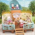 ซิลวาเนียน ร้านไอศครีมริมทะเล Sylvanian Families Seaside Ice Cream Shop