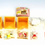 [SOLD OUT] เฟอร์นิเจอร์บ้านซิลวาเนียนมินิ ชุดที่ 1 มี 5 แบบ (JP) Sylvanian Families Mini Set