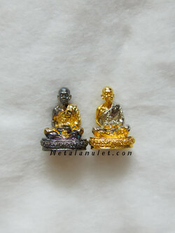 รูปหล่อหลวงพ่อคูณ รุ่นกูให้รวย คู่เงิน-คู่ทอง ปี 36