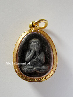 พระปิดตา กนกข้าง