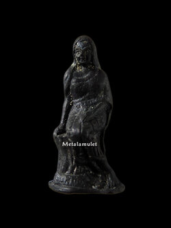 แม่ตะเคียน สินีนาถ