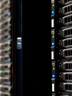 เซิร์ฟเวอร์ (SERVER) คืออะไร ???
