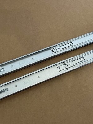 Dell PowerEdge A11 Sliding Rail Kit For R440 R450 // 04HHKC / 0N5C4T (Used) // สินค้ารับประกัน โดย บริษัท อะไหล่เซิร์ฟเวอร์ จำกัด