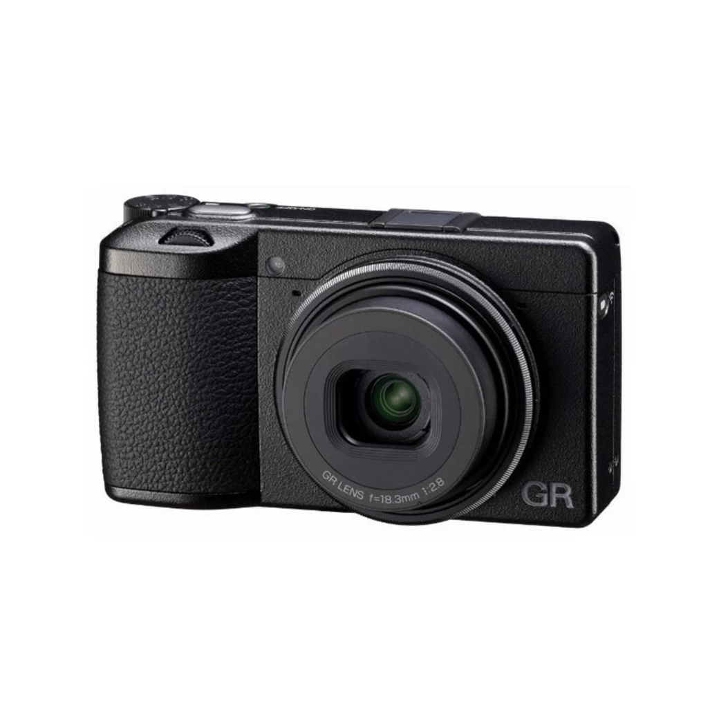Ricoh GR III HDF – เติมความฟุ้งฝันให้ภาพสตรีทแบบ HDF Filter (แถมฟรี Memory card 32GB and Bag)