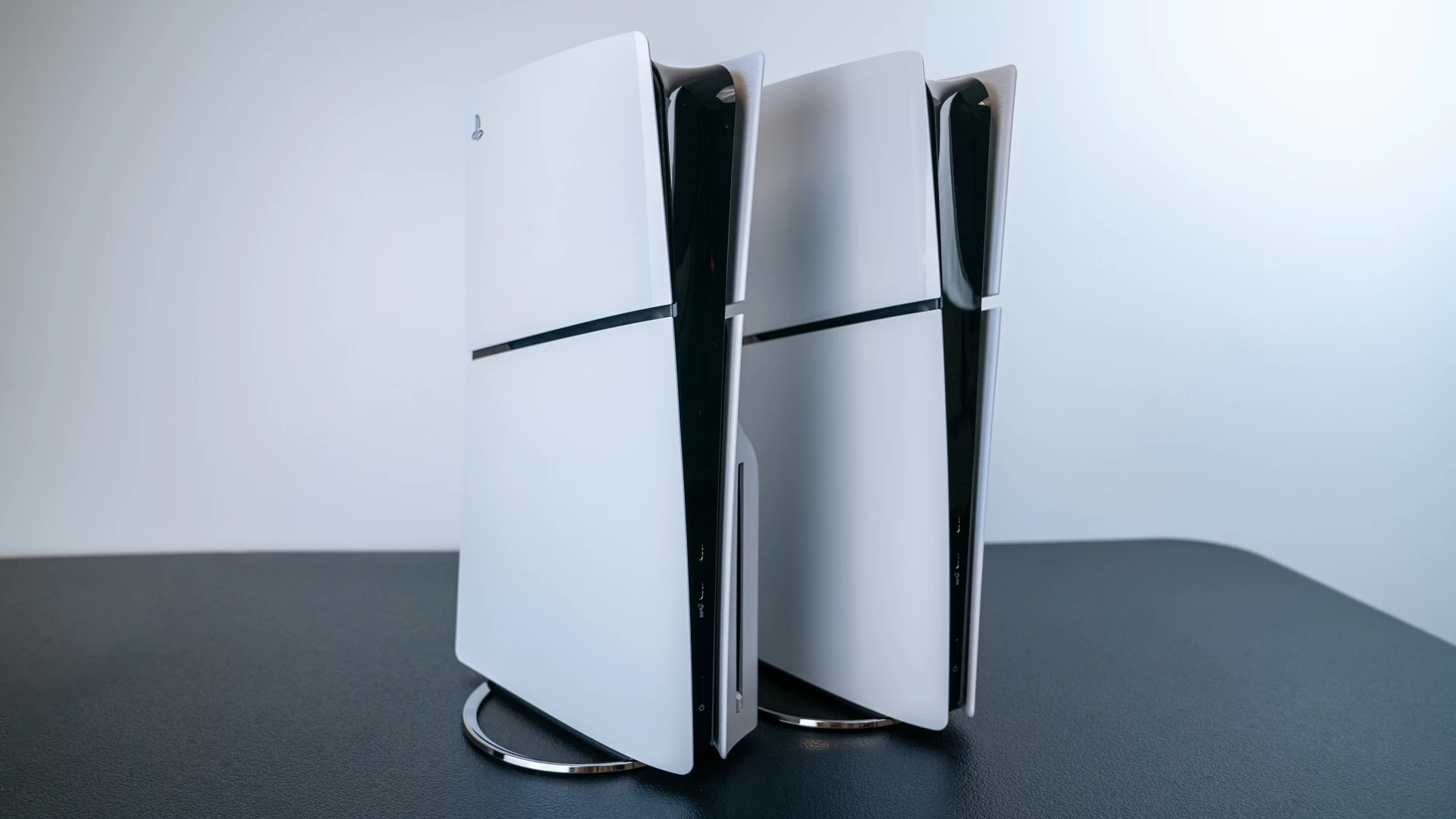 (NEW) PlayStation 5 Slim – Two DualSense Bundle (TH) ชุด 2 จอย รุ่นใส่แผ่นดิสก์เวอร์ชั่นไทย