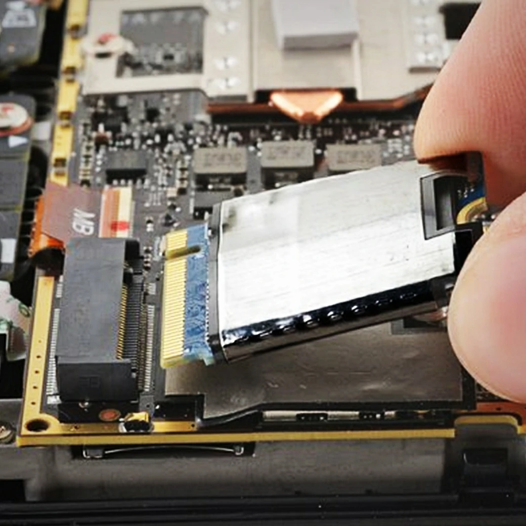 บริการเสริมอัพเกรด Lenovo Legion Go SSD M.2 (1TB/2TB)