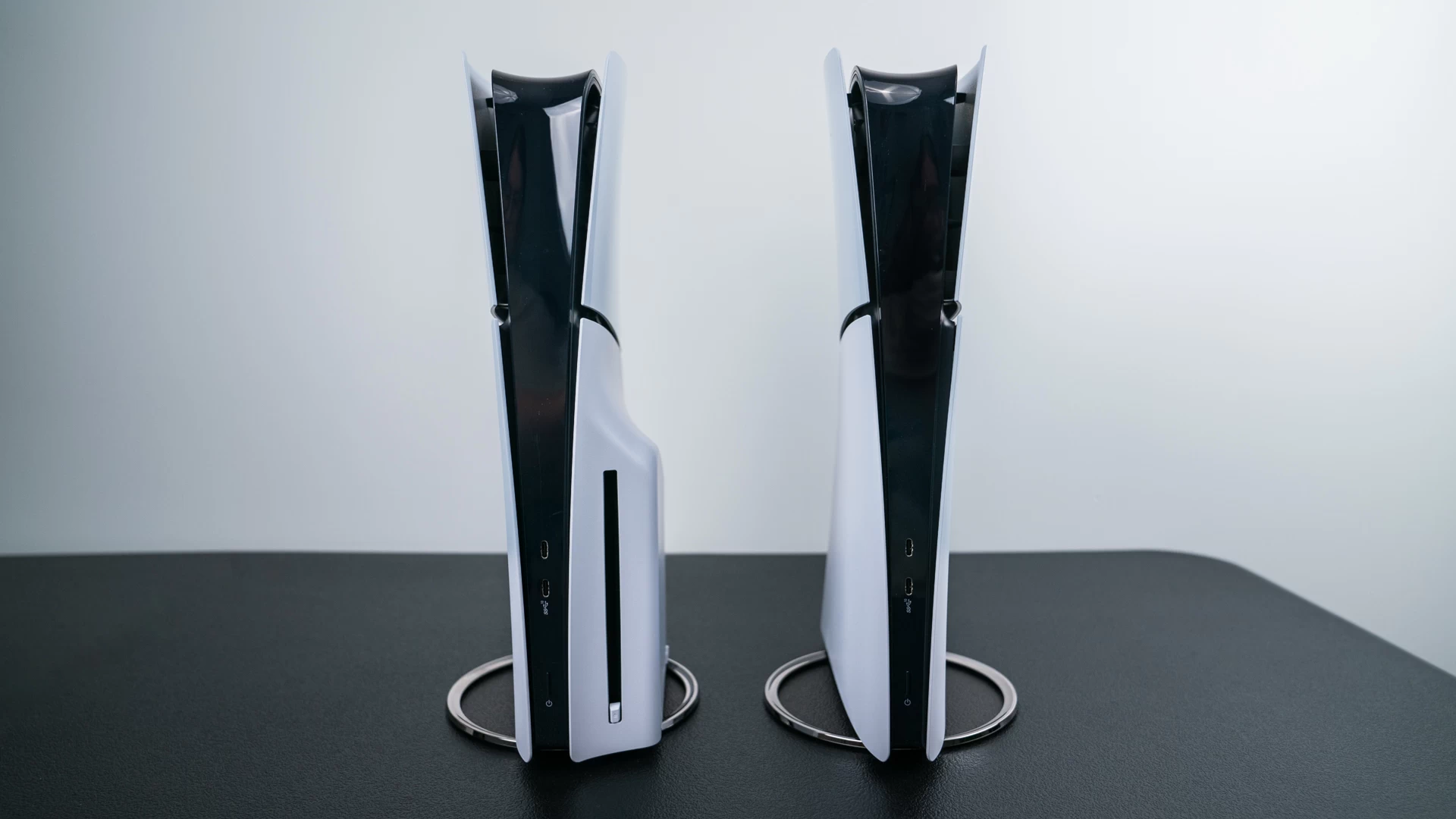(NEW) PlayStation 5 Slim – Two DualSense Bundle (TH) ชุด 2 จอย รุ่นใส่แผ่นดิสก์เวอร์ชั่นไทย